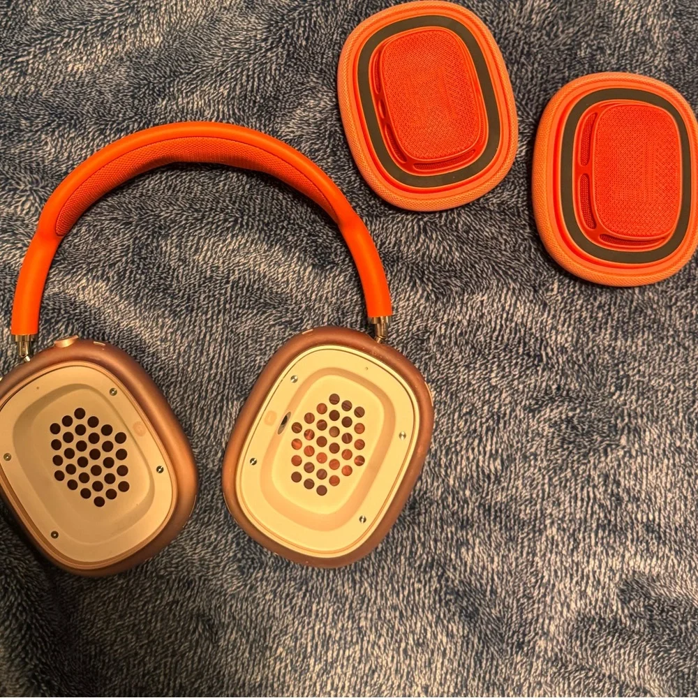 Apple AirPod Max Pink